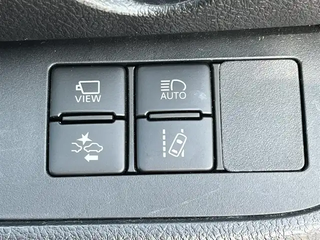 トヨタ シエンタ ハイブリッド G クエロ 奈良県 2020(令2)年 5.3万km ブラックマイカ モデリスタフロントエアロ/純正ナビ（NSZT-W68T）/（フルセグ/BT/CD/DVD）/クルーズコントロール/アラウンドビューーモニター/後方コーナーセンサー/プリクラッシュセーフティ/レーンキープアシスト/両側パワースライドドア/前席シートヒーター/ステアリングヒーター/ETC/純正ホイールキャップ/スペアキーX1