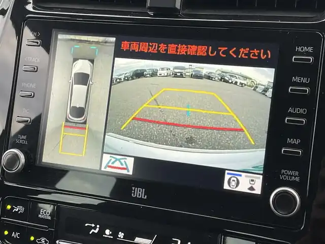 トヨタ プリウス ＰＨＶ A プレミアム 滋賀県 2021(令3)年 5.2万km プラチナホワイトパールマイカ ワンオーナー/モデリスタエアロ/モデリスタ1８インチAW/純正８型ディスプレイ/・Bluetooth/ミラキャスト/パノラミックビューモニター/ステアリングリモコン/AC100V/パーキングアシスト/ETC/前方ドライブレコーダー/レーダクルーズコントロール/置くだけスマホ充電/運転席パワーシート/前席シートヒーター/ベンチレーション/トヨタセーフティセンス/・レーントレーシングアシスト/・プリクラッシュセーフティ/・パーキングサポートブレーキ/・ブラインドスポットモニター/・ロードサインアシスト/・先行車発進お知らせ/ヘッドアップディスプレイ/LEDオートライト/フォグライト/オートハイビーム/充電ケーブル/インテリアイルミネーション/ドライブサポートイルミネーション/スマートキー