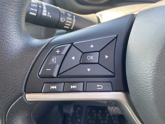 日産 ルークス ハイウェイスター X 岐阜県 2022(令4)年 0.9万km ホワイトパール 登録時走行距離：8180km/ワンオーナー/純正ナビ/アラウンドビューモニター/フルセグテレビ・Bluetooth/ETC/前後コーナーセンサー/前後ドライブレコーダー/LEDヘッドライト/フォグランプ/オートライト/アイドリングストップ/片側パワースライドドア/衝突被害軽減システム/純正14インチアルミホイール/プッシュスタート/スマートキー/ドアバイザー/保証書