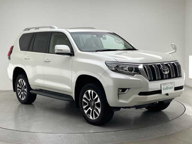 トヨタ ランドクルーザー プラド TX Lパッケージ 兵庫県 2023(令5)年 1.9万km ホワイトパールクリスタルシャイン 純正SDナビ(CD/DVD/SD/Bluetooth/フルセグTV)/サンルーフ/レザーシート/パワーシート/シートヒーター/前後ドライブレコーダー/純正19インチアルミホイール/コーナーセンサー/LEDヘッドライト/LEDフォグランプ/ルーフレール/社外フロアマット/バックカメラ/フロントカメラ/ビルトインETC/オートハイビーム/PCS/4WD/スペアキー