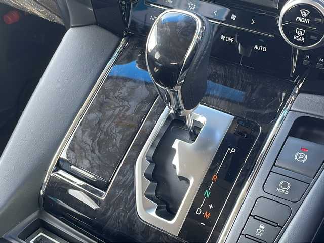 トヨタ アルファード S Cパッケージ 福岡県 2020(令2)年 2.6万km ホワイトパールクリスタルシャイン 純正メーカーナビ/（フルセグTV/CD/DVD/USB/BT/AM/FM/SD)/全方位カメラ/バックカメラ/サンルーフ/純正13.3インチフリップダウンモニター/JBLサウンド/デジタルインナーミラー/BSM/RSA/パワーバックドア/両側パワースライドドア/シートヒーター/エアシート/ステアリングヒーター/パワーシート/シートメモリ機能/電動パーキングブレーキ/HOLDボタン/クリアランスソナー/プリクラッシュ/横滑り防止装置/車線逸脱警報/オートマチックハイビーム/置くだけ充電/フォグランプ/ルームランプ/後席サンシェード/前方ドライブレコーダー/ETC2.0/レーダークルーズコントロール/LEDヘッドライト/純正18インチホイール