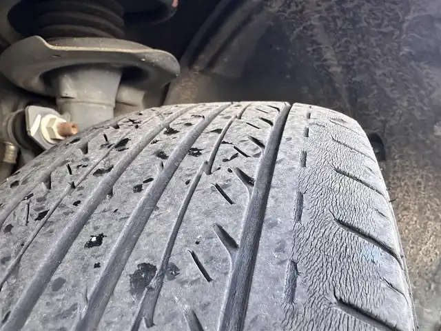 日産 セレナ ハイウェイスター Vセレクション 宮城県 2018(平30)年 10万km マルーンレッド 2トーン セーフティパックA/＝＝＝/エマージェンシーブレーキ/車線逸脱警報/標識検知機能/コーナーセンサー/純正フリップダウンモニター/純正9インチナビ（MM517D-L）/・CD/DVD/・Blu-ray/・Bluetooth/・フルセグTV/ビルトインETC/ドライブレコーダー/ハンズフリー両側パワースライドドア/革巻きステアリング/ステアリングスイッチ/LEDヘッドランプ/フォグランプ/オートライト/スマートキー＆プッシュスタート/スペアキー1本/エンジンスターター/電動格納ミラー/純正16インチAW/純正フロアマット/ドアバイザー