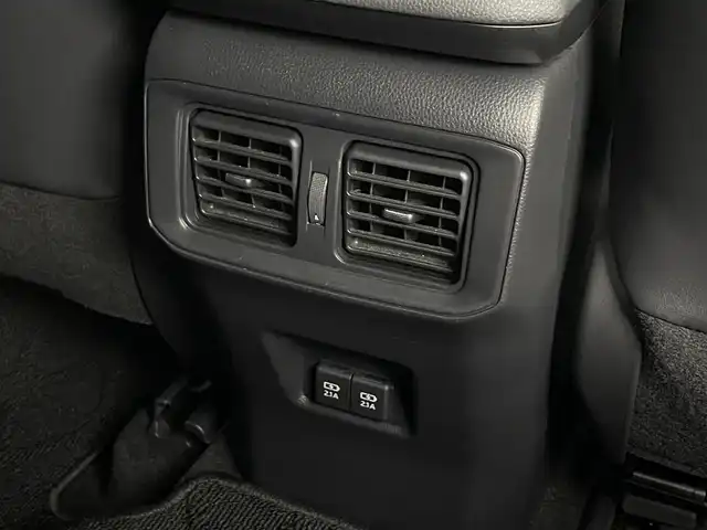 トヨタ ＲＡＶ４ アドベンチャー オフロードPKG 埼玉県 2021(令3)年 4万km アティチュードブラックマイカ 純正9型DA Bカメラ 追従走行 BSM ETC オートハイビーム コーナーセンサー ダウンヒルアシストコントロール 衝突軽減システム レザーシート パワーシート フルセグ スペアキー