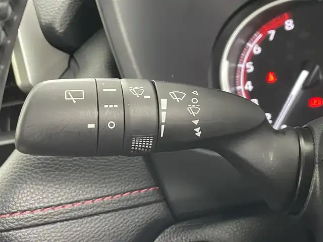 トヨタ ＲＡＶ４ アドベンチャー オフロードPKG 埼玉県 2021(令3)年 4万km アティチュードブラックマイカ 純正9型DA Bカメラ 追従走行 BSM ETC オートハイビーム コーナーセンサー ダウンヒルアシストコントロール 衝突軽減システム レザーシート パワーシート フルセグ スペアキー