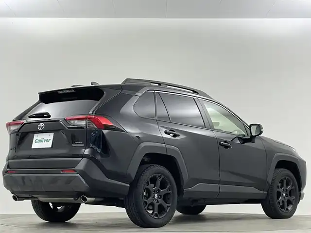 トヨタ ＲＡＶ４ アドベンチャー オフロードPKG 埼玉県 2021(令3)年 4万km アティチュードブラックマイカ 純正9型DA Bカメラ 追従走行 BSM ETC オートハイビーム コーナーセンサー ダウンヒルアシストコントロール 衝突軽減システム レザーシート パワーシート フルセグ スペアキー