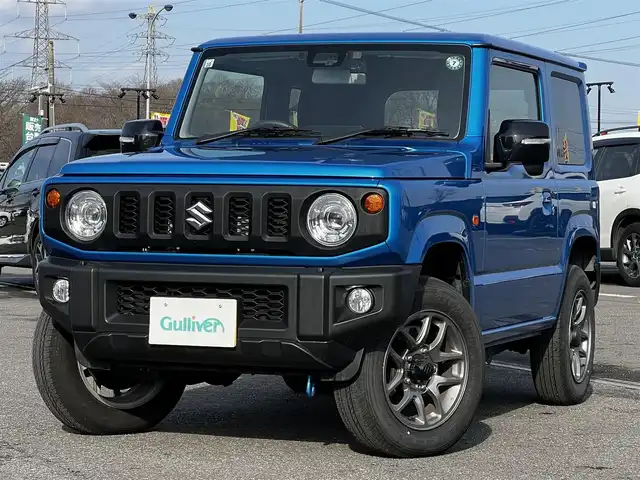 スズキ ジムニー XC 道央・札幌 2024(令6)年 1.7万km ブリスクブルーM ４WD/社外メモリーナビ/AM/FM/BT/SD/CD/ワンセグ/衝突被害軽減ブレーキ/横滑り防止装置/クルーズコントロール/ダウンヒルアシストコントロール/レーンキープアシスト/クリアランスソナー/バックカメラ/ETC/ドライブレコーダー/アイドリングストップ/前席シートヒーター/革巻きステアリング/ステアリングリモコン/プッシュスタート/スマートキー/LEDヘッドライト/オートライト/オートマチックハイビーム/フォグランプ/電動格納ミラー/ウィンカーミラー/社外フロアマット/スペアキー/レンタカー登録