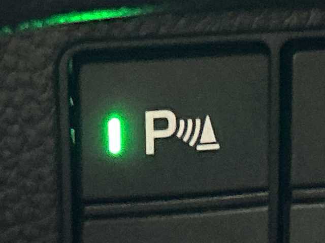 ホンダ Ｎ ＢＯＸ カスタム L 三重県 2022(令4)年 1.1万km プラチナホワイトパール /禁煙車//純正ナビ/・フルセグ・Bluetooth・CD・DVD・SD//バックカメラ//両側パワースライドドア//前席シートヒーター//アダプティブクルーズコントロール//ホンダセンシング//衝突軽減ブレーキ//車線維持支援システム//オートハイビーム//前後ドライブレコーダー//LEDヘッドライト//オートライト//ステアリングスイッチ