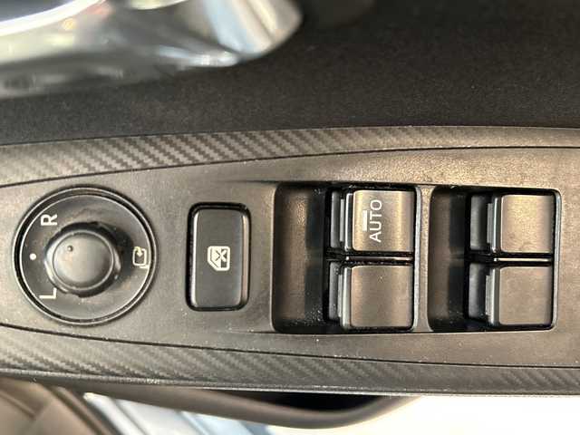 マツダ デミオ XD ツーリング 岐阜県 2015(平27)年 4.1万km ブルーリフレックスマイカ 純正SDナビ/DVD再生/Bluetooth/USB入力端子/フルセグTV/バックモニター/クルーズコントロール/ブラインドスポットモニター/コーナーセンサー前後/ETC/プッシュスタート/スマートキー/ドアバイザー/アイドリングストップ/パドルシフト/前後ドライブレコーダー/純正マット/純正アルミホイール/オートライト/LEDヘッドライト