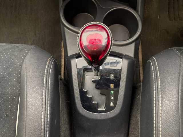 トヨタ アクア G G’s 長野県 2015(平27)年 6.9万km ブラックマイカ ワンオーナー/純正SDナビ&フルセグTV&CD&DVD&BT/クルーズコントロール/前席シートヒーター/バックカメラ/ETC/LEDヘッドライト/オートライト/電動格納ミラー/社外/スマートキー/スペアキー/社外16インチAW付スタッドレスタイヤ装着/純正17インチAW付サマータイヤ積込/純正フロアマット/プッシュスタート/スマートキー/スペアキー1本/取扱説明書/新車保証書