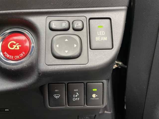 トヨタ アクア G G’s 長野県 2015(平27)年 6.9万km ブラックマイカ ワンオーナー/純正SDナビ&フルセグTV&CD&DVD&BT/クルーズコントロール/前席シートヒーター/バックカメラ/ETC/LEDヘッドライト/オートライト/電動格納ミラー/社外/スマートキー/スペアキー/社外16インチAW付スタッドレスタイヤ装着/純正17インチAW付サマータイヤ積込/純正フロアマット/プッシュスタート/スマートキー/スペアキー1本/取扱説明書/新車保証書