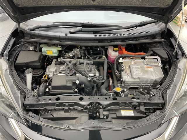 トヨタ アクア G G’s 長野県 2015(平27)年 6.9万km ブラックマイカ ワンオーナー/純正SDナビ&フルセグTV&CD&DVD&BT/クルーズコントロール/前席シートヒーター/バックカメラ/ETC/LEDヘッドライト/オートライト/電動格納ミラー/社外/スマートキー/スペアキー/社外16インチAW付スタッドレスタイヤ装着/純正17インチAW付サマータイヤ積込/純正フロアマット/プッシュスタート/スマートキー/スペアキー1本/取扱説明書/新車保証書