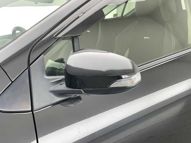 トヨタ アクア G G’s 長野県 2015(平27)年 6.9万km ブラックマイカ ワンオーナー/純正SDナビ&フルセグTV&CD&DVD&BT/クルーズコントロール/前席シートヒーター/バックカメラ/ETC/LEDヘッドライト/オートライト/電動格納ミラー/社外/スマートキー/スペアキー/社外16インチAW付スタッドレスタイヤ装着/純正17インチAW付サマータイヤ積込/純正フロアマット/プッシュスタート/スマートキー/スペアキー1本/取扱説明書/新車保証書