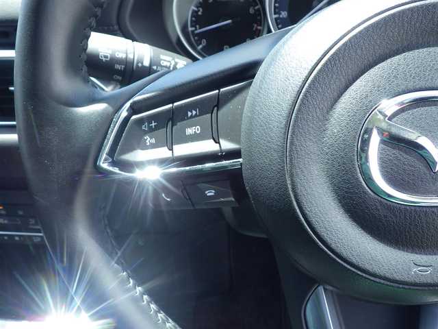 マツダ ＣＸ－５ 20S 千葉県 2020(令2)年 3.9万km ソウルレッドクリスタルM 純正ナビ　フルセグTV　CD/DVD/BT/AUX/ヘッドアップディスプレイ/バックカメラ/全方位モニター/ステアリングスイッチ/クルーズコントロール/プッシュスタート/パーキングセンサー/パワーシート（D席）/シートヒーター（D・N席）/ステアリングヒーター/オートハイビーム/アイドリングストップ/トラクションコントロールシステム（TCS）/レーンキープアシストシステム（LAS）/純正フロアマット/純正17インチAW/スマートキー/スペアキー