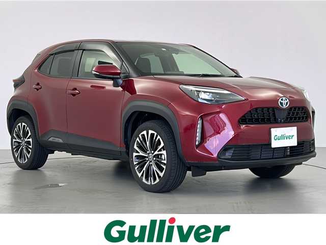トヨタ ヤリスクロス ハイブリッド Z 岐阜県 2023(令5)年 1.6万km センシュアルレッドマイカ 純正ディスプレイオーディオ　/パワーシート　/ハンドルヒーター　/トヨタセーフティセンス　/バックカメラ　/Ｂｌｕｅｔｏｏｔｈ　/追従型クルーズコントロール　/レーンキープアシスト/ハイブリッド　/全方位カメラ　/ビルトインＥＴＣ2.0/空気清浄機搭載車両/オートライト/電動格納ドアミラー/エンジンスタートボタン/電子パーキング/電子ホールド/衝突軽減ブレーキ/コーナーセンサー/純正アルミホイール/純正フロアマット