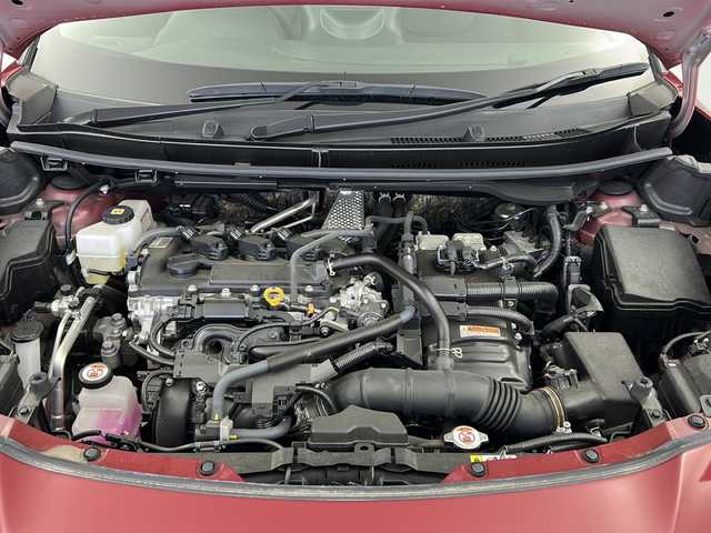 トヨタ ヤリスクロス ハイブリッド Z 岐阜県 2023(令5)年 1.6万km センシュアルレッドマイカ 純正ディスプレイオーディオ　/パワーシート　/ハンドルヒーター　/トヨタセーフティセンス　/バックカメラ　/Ｂｌｕｅｔｏｏｔｈ　/追従型クルーズコントロール　/レーンキープアシスト/ハイブリッド　/全方位カメラ　/ビルトインＥＴＣ2.0/空気清浄機搭載車両/オートライト/電動格納ドアミラー/エンジンスタートボタン/電子パーキング/電子ホールド/衝突軽減ブレーキ/コーナーセンサー/純正アルミホイール/純正フロアマット