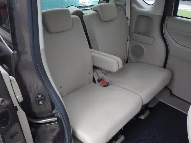 ホンダ Ｎ ＢＯＸ G Lパッケージ 千葉県 2014(平26)年 4.6万km プレミアムブロンズパール CTBA（シティブレーキアクティブシステム）　/左パワースライドドア/純正メモリーナビ/地デジTV/【DVD/CD再生機能　Bluetooth接続】/バックカメラ/ステアリングスイッチ/ウインカーミラー/純正14インチアルミホイル/サイド/カーテンエアバッグ/スマートキー