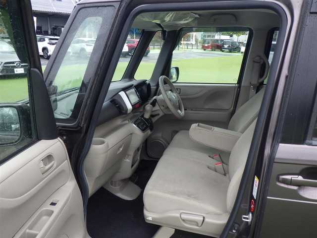 ホンダ Ｎ ＢＯＸ G Lパッケージ 千葉県 2014(平26)年 4.6万km プレミアムブロンズパール CTBA（シティブレーキアクティブシステム）　/左パワースライドドア/純正メモリーナビ/地デジTV/【DVD/CD再生機能　Bluetooth接続】/バックカメラ/ステアリングスイッチ/ウインカーミラー/純正14インチアルミホイル/サイド/カーテンエアバッグ/スマートキー