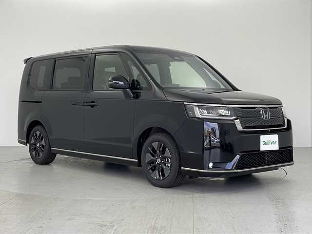 ホンダ ステップワゴン スパーダ eHEV 愛知県 2025(令7)年 0.1万km未満 黒 登録済未使用車/11.4型純正ナビ/・フルセグテレビ/・CD/DVD/・Bluetooth/・androidauto/・Applecarplay/バックカメラ/両側パワースライドドア/パワーテールゲート/衝突軽減ブレーキ/レーンキープアシストシステム/ブラインドスポットインフォメーション/アダプティブクルーズコントロール/トラフィックジャムアシスト/オートハイビーム/標識認識/減速セレクター/横滑り防止/パドルシフト/全列USBチャージャー