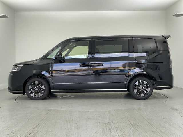 ホンダ ステップワゴン スパーダ eHEV 愛知県 2025(令7)年 0.1万km未満 黒 登録済未使用車/11.4型純正ナビ/・フルセグテレビ/・CD/DVD/・Bluetooth/・androidauto/・Applecarplay/バックカメラ/両側パワースライドドア/パワーテールゲート/衝突軽減ブレーキ/レーンキープアシストシステム/ブラインドスポットインフォメーション/アダプティブクルーズコントロール/トラフィックジャムアシスト/オートハイビーム/標識認識/減速セレクター/横滑り防止/パドルシフト/全列USBチャージャー