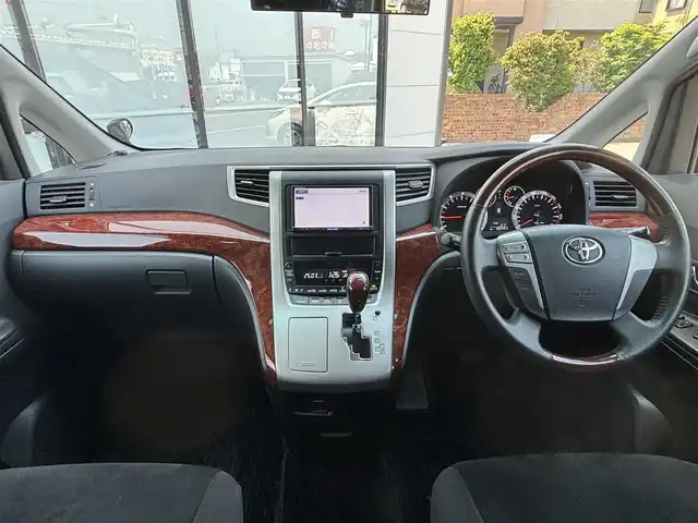 トヨタ アルファード 240S プライムセレクションⅡ 宮城県 2010(平22)年 6.6万km ブラック 走行距離65441km/パイオニアSDナビ　Bluetooth/CD/DVD/アルパインフリップダウンモニター/スペアキー/４WD/パワースライドドア/パワーバックドア/フォグランプ/ビルトインETC/純正アルミホイール16インチ/HIDライト/横滑り防止/レーンキープ/コーナーセンサー前後