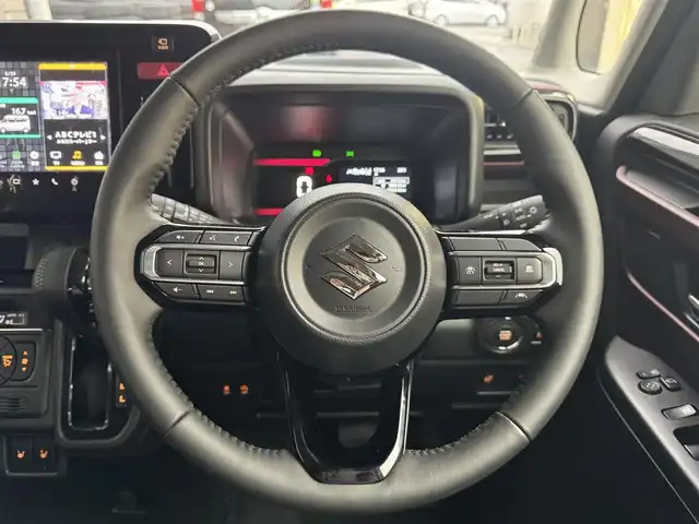 スズキ スペーシア カスタム HYBRID XS 滋賀県 2024(令6)年 0.4万km ブルーイッシュブラックパール3 禁煙車/純正9型ディスプレイオーディオ/（フルセグTV/BT/AppleCarplay/AndroidAuto/FM/AM）/スズキセーフティサポート/・デュアルセンサーブレーキサポートII/・低速時ブレーキサポート（前進・後退）/・誤発進抑制機能（前方・後方）/・車線逸脱警報機能/・車線逸脱抑制機能/・車線維持支援機能/・アダプティブクルーズコントロール（全車速追従・停止保持機能付き）/・標識認識機能/・発進お知らせ機能/・ハイビームアシスト/・パーキングセンサー（前後）/全方位カメラ/ハーフレザーシート/前席シートヒーター/ステアリングヒーター/革巻きステアリング/リアサーキュレーター/LEDヘッドライト/フォグランプ