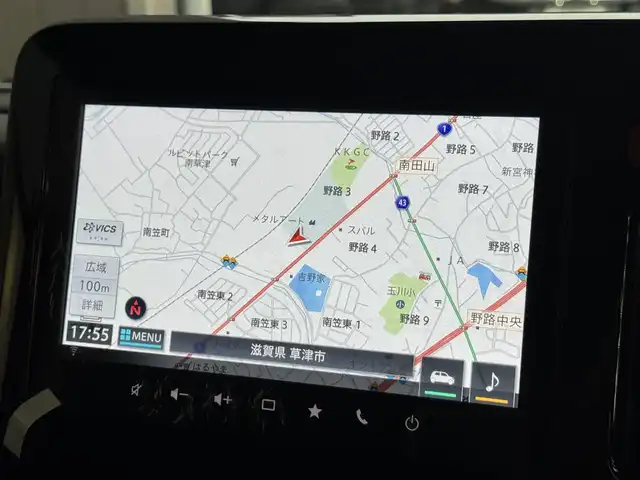 スズキ スペーシア カスタム HYBRID XS 滋賀県 2024(令6)年 0.4万km ブルーイッシュブラックパール3 禁煙車/純正9型ディスプレイオーディオ/（フルセグTV/BT/AppleCarplay/AndroidAuto/FM/AM）/スズキセーフティサポート/・デュアルセンサーブレーキサポートII/・低速時ブレーキサポート（前進・後退）/・誤発進抑制機能（前方・後方）/・車線逸脱警報機能/・車線逸脱抑制機能/・車線維持支援機能/・アダプティブクルーズコントロール（全車速追従・停止保持機能付き）/・標識認識機能/・発進お知らせ機能/・ハイビームアシスト/・パーキングセンサー（前後）/全方位カメラ/ハーフレザーシート/前席シートヒーター/ステアリングヒーター/革巻きステアリング/リアサーキュレーター/LEDヘッドライト/フォグランプ