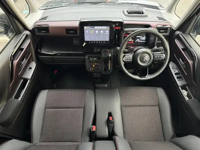 スズキ スペーシア カスタム HYBRID XS 滋賀県 2024(令6)年 0.4万km ブルーイッシュブラックパール3 禁煙車/純正9型ディスプレイオーディオ/（フルセグTV/BT/AppleCarplay/AndroidAuto/FM/AM）/スズキセーフティサポート/・デュアルセンサーブレーキサポートII/・低速時ブレーキサポート（前進・後退）/・誤発進抑制機能（前方・後方）/・車線逸脱警報機能/・車線逸脱抑制機能/・車線維持支援機能/・アダプティブクルーズコントロール（全車速追従・停止保持機能付き）/・標識認識機能/・発進お知らせ機能/・ハイビームアシスト/・パーキングセンサー（前後）/全方位カメラ/ハーフレザーシート/前席シートヒーター/ステアリングヒーター/革巻きステアリング/リアサーキュレーター/LEDヘッドライト/フォグランプ