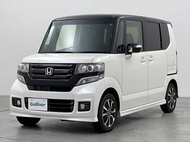 ホンダ Ｎ ＢＯＸ カスタム G ターボ Lパッケージ 群馬県 2017(平29)年 6.9万km プレミアムホワイトパールⅡ 純正ナビ　バックカメラ　クルーズコントロール　ビルトインＥＴＣ　ハーフレザーシート　パドルシフト　ステアリングリモコン　レザーステアリング　HIDライト　オートライト　ドライブレコーダー　禁煙車