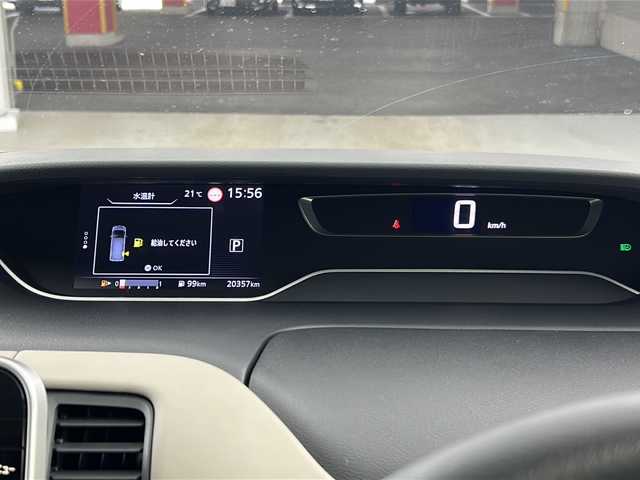 日産 セレナ ハイウェイスター V 愛知県 2021(令3)年 2.1万km ブリリアントホワイトパール 禁煙車/純正10インチナビ/（CD/DVD/Bluetooth/フルセグTV）/全方位カメラ/フリップダウンモニター/デジタルインナーミラー/プロパイロット/衝突軽減ブレーキ/レーンキープアシスト/オートマチックハイビーム/追従式クルーズコントロール/ブラインドスポットモニター/ETC/ドライブレコーダー/両側パワースライドドア/LEDヘッドライト/純正アルミホイール/アイドリングストップ/スマートキー
