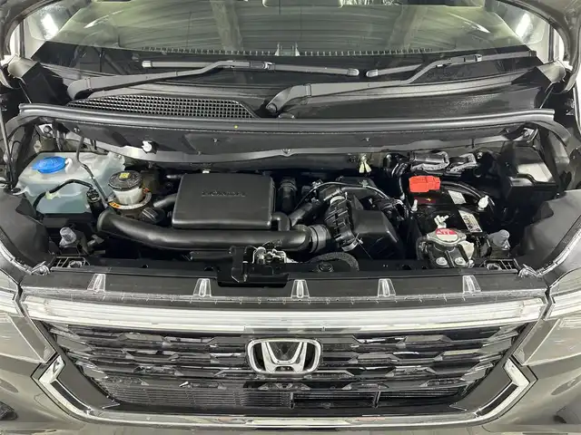 ホンダ Ｎ ＢＯＸ カスタム 佐賀県 2024(令6)年 0.1万km クリスタルブラックパール 純正8インチメモリナビ（VXM-245FEi）/フルセグTV/Bluetooth/バックカメラ/ビルトインETC/前方ドライブレコーダー/両側パワースライドドア/ホンダセンシング/追従型クルーズコントロール/先行車発進お知らせ機能/路外逸脱抑制機能/標識認識機能/電動パーキングブレーキ/オートブレーキホールド