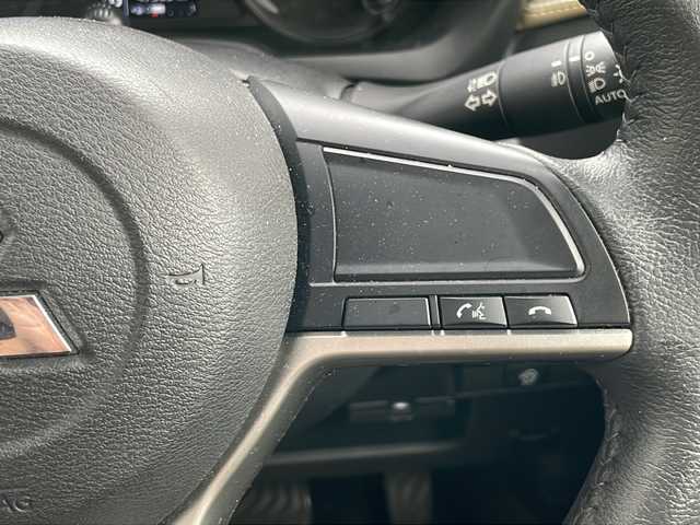 三菱 ｅＫクロス T 長崎県 2019(令1)年 4.8万km ベージュⅡ 外部検査実施済み/三菱e-Assist /・衝突被害軽減ブレーキシステム（FCM）/・低車速域衝突被害軽減ブレーキシステム（FCM-City）/・車線逸脱警報システム（LDW）/・誤発進抑制機能（前進＆後退時）（UMS/ターボ/純正SDナビ【MM318D-LM】/(DVD/フルセグTV/Bluetooth/USB/MSV)/全周囲カメラ/ETC/前後ドライブレコーダー/ハーフレザーシート/前席シートヒーター/デジタルインナーミラー/横滑り防止機能/純正15インチアルミホイール/スマートキー/LEDヘッドライト/カーテンエアバック/取扱説明書/保証書/スペアキー