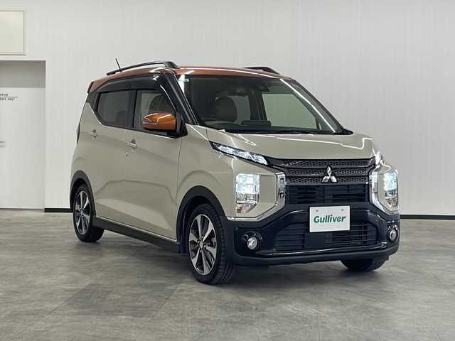 三菱 ｅＫクロス T 長崎県 2019(令1)年 4.8万km ベージュⅡ 外部検査実施済み/三菱e-Assist /・衝突被害軽減ブレーキシステム（FCM）/・低車速域衝突被害軽減ブレーキシステム（FCM-City）/・車線逸脱警報システム（LDW）/・誤発進抑制機能（前進＆後退時）（UMS/ターボ/純正SDナビ【MM318D-LM】/(DVD/フルセグTV/Bluetooth/USB/MSV)/全周囲カメラ/ETC/前後ドライブレコーダー/ハーフレザーシート/前席シートヒーター/デジタルインナーミラー/横滑り防止機能/純正15インチアルミホイール/スマートキー/LEDヘッドライト/カーテンエアバック/取扱説明書/保証書/スペアキー