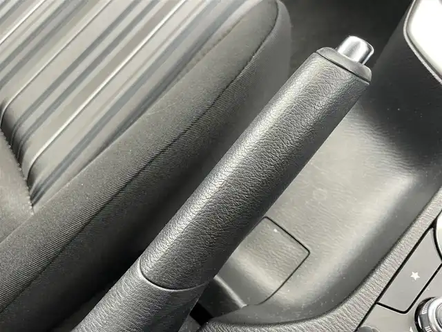 マツダ マツダ２ 15S スマートエディション 千葉県 2021(令3)年 2.9万km ディープクリムゾンマイカ 純正ナビ　/ＣＤ/ＤＶＤ/Ｂｌｕｅｔｏｏｔｈ/ＵＳＢ/フルセグＴＶ　/全周囲カメラ　/ＥＴＣ　/スマートキー　　　/オートライト　/ステリングスイッチ/ブラインドスポットモニター/オートミラー　/MTモード付AT/純正フロアマット