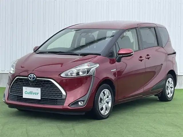 トヨタ シエンタ ハイブリッド ファンベースG 香川県 2019(平31)年 4.5万km センシュアルレッドマイカ 登録時走行距離：44801km/ディーラーOPナビゲーション/→CD/DVD 再生/→ワンセグTV/バックカメラ/両側パワースライドドア/衝突被害軽減システム/レーンキープアシスト/レーダークルーズコントロール/前後コーナーセンサー/オートハイビーム/LEDオートライト/ビルトインETC/シートヒーター/ステアリングヒーター/ステアリングリモコン/革巻きステアリング/フォグランプ/スマートキー