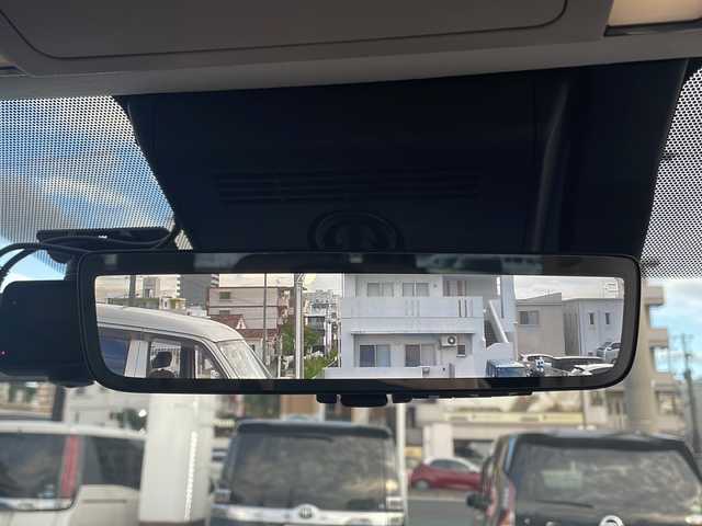 トヨタ アルファードハイブリット エグゼクティブ ラウンジ 沖縄県 2023(令5)年 1.2万km プラチナホワイトパールマイカ 禁煙車/純正14インチナビ フルセグTV DVD再生可 Bluetooth HDMI/純正14インチリヤシートエンターテイメントシステム /バックカメラ 全方位カメラ/エグゼクティブパワーシート/JBLサウンドシステム/リヤマルチオペレーションパメル(脱着式)/ユニバーサルステップ/デジタルインナーミラー/LEDルーフカラーイルミネーション/後席用パワーサイドサンシェード/ウッドコンビステアリング/ステアリングスイッチ/ステアリングヒーター/電動サイドブレーキ/オートホールド/D席シートメモリー/おくだけ充電/ブラインドスポットモニター/クリアランスソナー/前後ドライブレコーダー/ビルトイン2.0ETC/クルーズコントロール/LEDヘッドライト/オートライト /オートハイビーム/ナノイーX/DN2列目シートヒーター エアシート