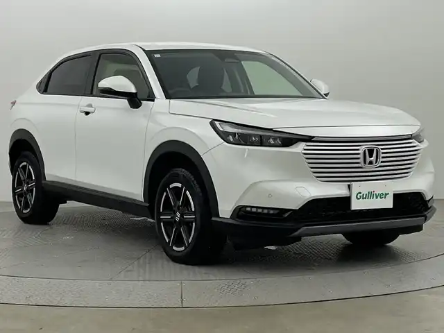 ホンダ ヴェゼル G 新潟県 2023(令5)年 0.4万km プラチナホワイトパール ４WD/ワンオーナー/禁煙車/ホンダセンシング/ホンダコネクトディスプレイ/　　AM/FM/フルセグ/applecarplay/androidauto/バックモニター/アダプティブクルーズコントロール/LEDオートライト/前席シートヒーター/純正16インチアルミホイール付/アイドリングストップ/ステアリングスイッチ/電動パーキングブレーキ/オートブレーキホールド/置くだけ充電/USBポート/ダウンヒルアシストコントロール/スペアキー/スマートキー/ETC2.0