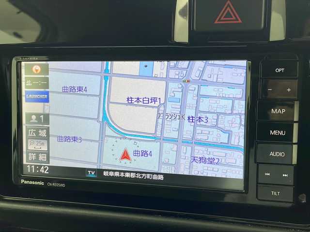 ダイハツ アトレー ワゴン カスタムターボRS LTD SAⅢ 岐阜県 2017(平29)年 10.6万km ホワイト 社外7型ナビ(CN-RE05WD)/AM FM /SD/USB/iPod/Memory music /CD/スマートアシストIII/衝突回避支援ブレーキ/車線逸脱警報/誤発信抑制制御機能/オートハイビーム/横滑り防止装置/ヘッドライトレベライザー/片側パワースライドドア/ドアバイザー/電動格納ミラー