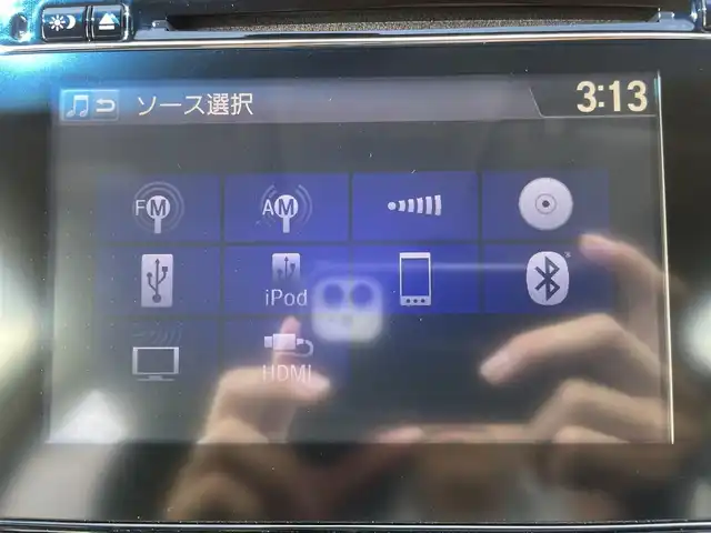 ホンダ シャトル ハイブリッド X スタイルエディション 熊本県 2016(平28)年 6.1万km ミラノレッド 純正ナビ/・AM/FM/CD/DVD/BT/SD/・フルセグTV/・バックカメラ/・HDMI/あんしんパッケージ/・シティブレーキアクティブシステム/・サイドカーテンエアバッグシステム/・前席用i-サイドエアバッグシステム/革巻きステアリング/・ステアリングスイッチ/・クルーズコントロール/・パドルシフト/走行モード（Sモード）/電動格納ミラー/ウィンカーミラー/社外アルミホイール（ジョーカー）/フォグライト/社外ドライブレコーダー（前後）