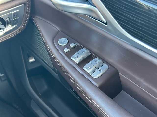 ＢＭＷ ７４０ｉ Mスポーツ 千葉県 2020(令2)年 3.5万km ミネラルホワイト 純正ナビ/フルセグテレビ/Bluetooth/USB接続/AppelCarPlay/パノラミックビューモニター/トップ・サイドビューカメラ/純正ドライブレコーダー/パワーバックドア/アダプティブクルーズコントロール/運転席・助手席シートヒーター/エアシート/運転席・助手席メモリー付きパワーシート/前後コーナーセンサー/アダプティブヘッドライト/ヘッドアップディスプレイ/電動格納ウィンカーミラー/オートライト/LEDヘッドライト/パーク・ディスタンス・コントロール/プッシュスタート/スマートキー/W・サイドエアバッグ/純正アルミホイール/保証書