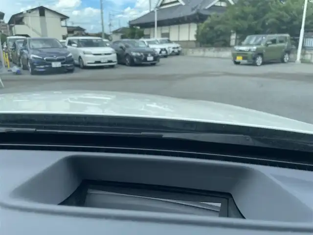 メルセデス・ベンツ Ｃ２２０ｄ ローレウスED スポーツプラスPKG 栃木県 2020(令2)年 1.3万km ダイヤモンドホワイト ヘッドアップディスプレイ/レーダーセーフティパッケージ/ナビ/フルセグTV/バックカメラ/ETC/パークトロニック /レーンキープアシスト/ブラインドスポット /エアサスペンション/ワイヤレスチャージ /アンビエントライト /キーレスゴー/ACC/パーキングアシスト/パワーシート /シートヒーター /ARTICOレザー/パワートランクリッド/マルチビームLEDヘッドライト/オートライト/ディスプレイメーター/ドアバイザー