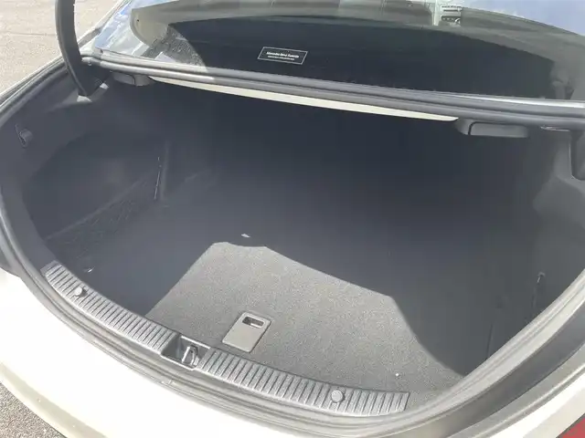 メルセデス・ベンツ Ｃ２２０ｄ ローレウスED スポーツプラスPKG 栃木県 2020(令2)年 1.3万km ダイヤモンドホワイト ヘッドアップディスプレイ/レーダーセーフティパッケージ/ナビ/フルセグTV/バックカメラ/ETC/パークトロニック /レーンキープアシスト/ブラインドスポット /エアサスペンション/ワイヤレスチャージ /アンビエントライト /キーレスゴー/ACC/パーキングアシスト/パワーシート /シートヒーター /ARTICOレザー/パワートランクリッド/マルチビームLEDヘッドライト/オートライト/ディスプレイメーター/ドアバイザー