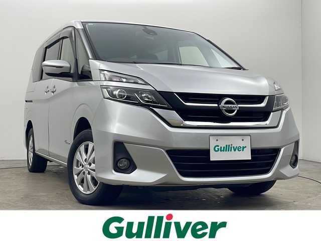 日産 セレナ G 秋田県 2016(平28)年 8.6万km ブリリアントシルバー 4WD/純正SDナビ/フルセグTV/AM/FM/CD/DVD/Bluetooth/両側パワースライドドア/バックカメラ/衝突被害軽減ブレーキ/クルーズコントロール/デジタルインナーミラー/横滑り防止装置/アイドリングストップ/ビルトインETC/LEDヘッドライト/フォグランプ/オートライト/スマートキー/プッシュスタート/電動格納ミラー/純正15インチアルミホイール/純正フロアマット/ドアバイザー/保証書/取扱説明書