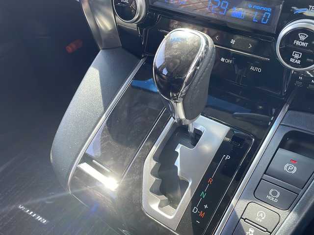 トヨタ ヴェルファイア Z 岩手県 2021(令3)年 3.4万km ブラック 純正ディスプレイオーディオ/AM/FM/CD/DVD/Bluetooth/フルセグTV/バックカメラ/ビルトインETC/片側パワースライドドア/フリップダウンモニター/トヨタセーフティセンス/コーナーセンサー/アイドリングストップ/オートライト/オートハイビーム/電動パーキングブレーキ/オートブレーキホールド/LEDヘッドライト/フォグランプ/スマートキー/プッシュスタート/電動格納ミラー/純正18インチAW/純正フロアマット/ドアバイザー/社外車高調/保証書/取扱説明書