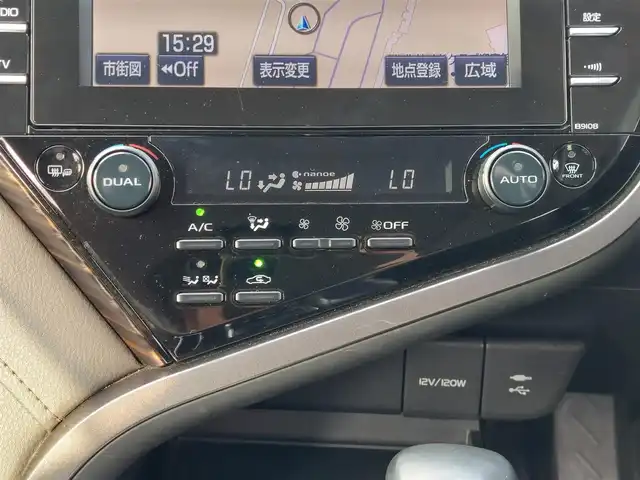 トヨタ カムリ G レザーパッケージ 東京都 2017(平29)年 3.7万km エモーショナルレッド ワンオーナー/純正ナビ/【AM/FM/DISC/SD/USB/BT/AUX/TV】/バックカメラ/ETC2.0/パノラマムーンルーフ/ドライブレコーダー/ブラックレザーシート/シートヒーター/パワーシート(D/N席)/コーナーセンサー/クルーズコントロール/BSM/ヘッドアップディスプレイ/純正18インチAW/LEDヘッドライト/フォグランプ/ステアリングスイッチ/純正フロアマット/プッシュスタート/スマートキー/保証書