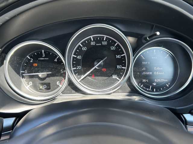 マツダ ＣＸ－８ XD プロアクティブ 静岡県 2018(平30)年 6.3万km マシーングレープレミアムM 純正ナビ/・FM/・AM/・aha/・Stitcher/・Bluetooth/・USB/・CD/・AUX/・DVD/・フルセグTV/主要装備/・３６０°ビューモニター/・ヘッドアップディスプレイ/・ＥＴＣ/・ドライブレコーダー/・アイドリングストップ/・ルーフレール/・パワーバックドア/・ブラインドスポットモニター/・レーンキープアシスト/・衝突被害軽減ブレーキ/・コーナーセンサー/・リアオートエアコン/・ステアリングヒーター/・サイドカーテンエアバッグ/・運転席パワーシート