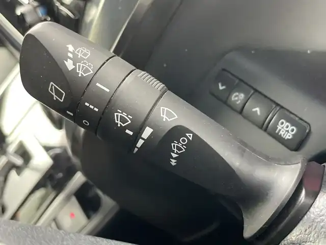 トヨタ アルファード S タイプゴールド 愛知県 2020(令2)年 6.8万km ラグジュアリーホワイトパールクリスタルシャインガラスフレーク 禁煙車/純正10.5インチディスプレイオーディオ/（フルセグTV/AM/FM/Bluetooth/USB)/ＴＶキャンセラー/バックカメラ/トヨタセーフティセンス/・プリクラッシュセーフティ/・レーダークルーズコントロール/・レーンキープアシスト/・オートマチックハイビーム/ETC/電動リアゲート/ハーフレザーシート/オットマン/両側パワースライドドア/ＬＥＤヘッドライト/スマートキー/プッシュスタート/純正フロアマット/純正18インチアルミホイール