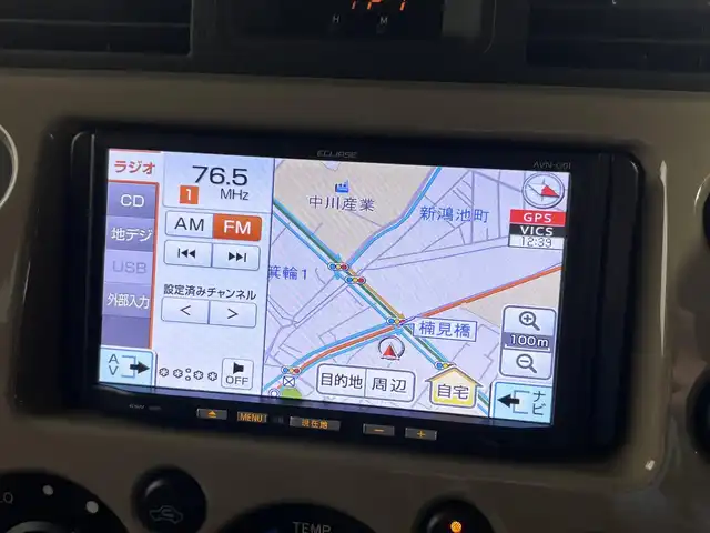 トヨタ ＦＪクルーザー カラーパッケージ 大阪府 2012(平24)年 6.2万km ベージュ/ホワイト 社外ナビ(DVD/CD)/フルセグTV/バックカメラ/ETC/キーレス/GIGEAR製グリルカード/GIGEAR製ルーフラック＆リアラダー/GIGEAR製フェイクカーボンDタイプハンドル/クリムゾンビースト製17インチアルミ/TRDデカール/テイルライトカード/Clazzio製シートカバー/背面タイヤ/４WD/クルーズコントロール/寒冷地仕様