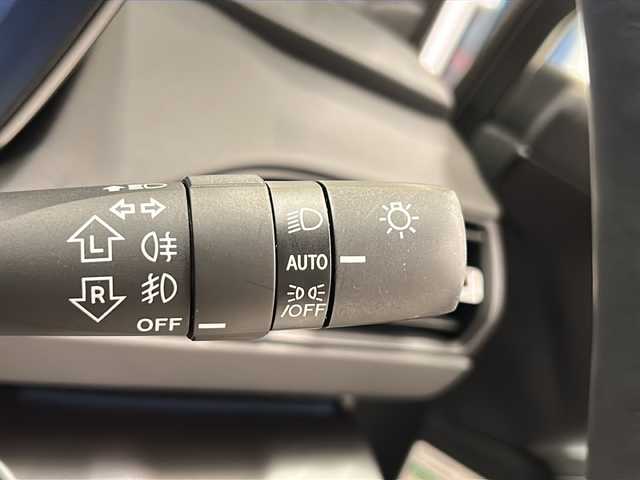 スバル レヴォーグ 1．8STIスポーツ EX 岐阜県 2020(令2)年 4.5万km パール ワンオーナー/アイサイト/プリクラッシュセーフティ/エマージェンシーレーンキープアシスト/車線逸脱防止装置/リアビークルディテクション/ドライバーモニタリングシステム/ビークルダイナミクスコントロール/ドライブモードセレクト/オートビークルホールド/ステアリング連動ヘッドラインプ/レーダークルーズコントロール/メーカーナビ/サイド・バックカメラ/Bluetooth/フルセグTV/STIアンダースポイラー/スマートリアビューミラー/ドライブレコーダー/パドルシフト/LEDヘッドライト/オートライト/パワーアックドア/ビルトインETC/アイドリングストップ/前席パワーシート/シートヒーター/シートメモリー/電子パーキング