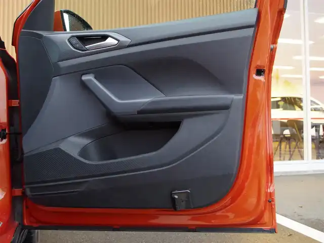 フォルクスワーゲン ＶＷ Ｔ－クロス TSI Rライン 埼玉県 2021(令3)年 2万km エナジェティックオレンジメタリック ワンオーナー/ハーフレザーシート/アダプティブクルーズコントロール/Carplay/パークセンサー/ブラインドスポットモニター/フルセグテレビ/バックカメラ/ドラレコ/ドライビングモード/レーンキープアシスト/BSM/フロントアシスト/リアトラフィックアシスト/コーナーセンサー/パークアシスト/サイドミラーヒーター/ドアバイザー/プッシュスタート/ETC/ワイヤレス充電