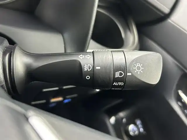 トヨタ アルファード S タイプゴールドⅡ 熊本県 2021(令3)年 5.4万km ホワイトパールクリスタルシャイン ワンオーナー　/純正ディスプレイオーディオ（BT・フルセグ・AM・FM）/純正フリップダウンモニター　/バックカメラ/レーンキープアシスト/ＥＴＣ　/社外前後ドライブレコーダー　/両側パワースライドドア　/前後クリアランスソナー　/パワーバックドア/衝突軽減ブレーキ/レーンキープアシスト/横滑り防止/社外フロアマット/純正１８インチAW/ハーフレザーシート/デジタルインナーミラー/電子パーキング/オートホールド/オートライト/オートマチックハイビーム/LEDヘッドライト/フォグランプ/スマートキー/プッシュスタート/スペアキー1本/保証書/取扱説明書